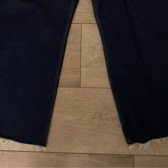 Zara Dark Wash Wide Leg Frayed Hem Denim Jeans - Picture 2 of 3